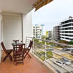 Portimao: Sol, E Lazer Com Garagem 아파트 *