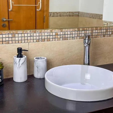 Sol, E Lazer Com Garagem