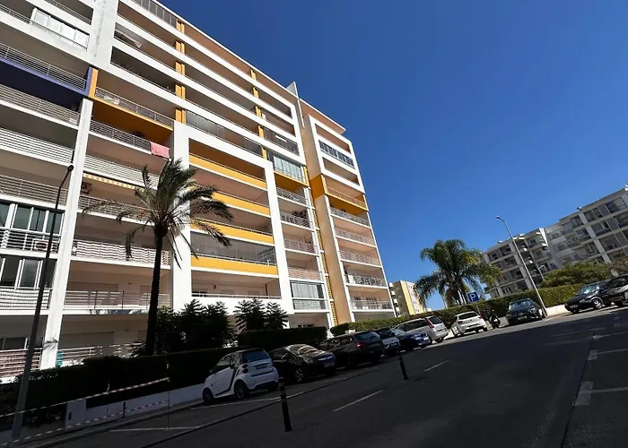 Portimao: Sol, E Lazer Com Garagem * Portimão