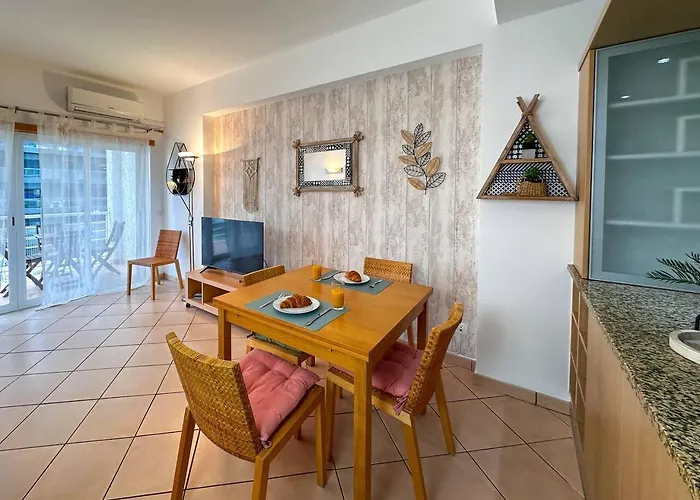 Apartment Portimao: Sol, E Lazer Com Garagem